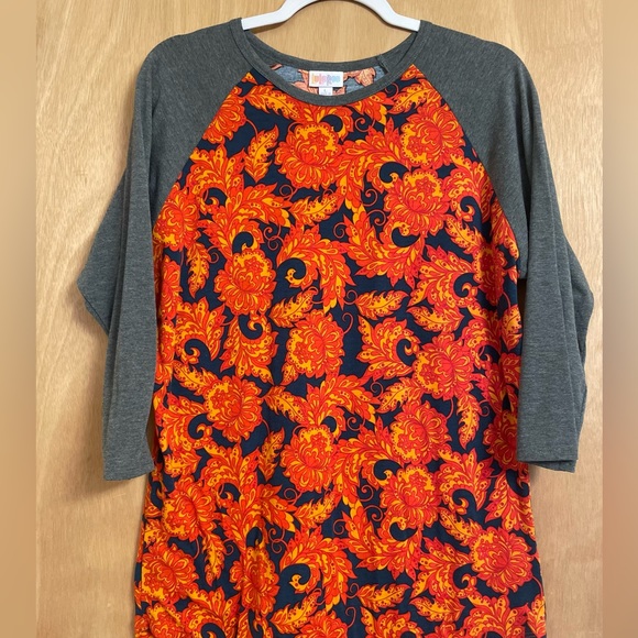 LuLaRoe Randy - Picture 2 of 2
